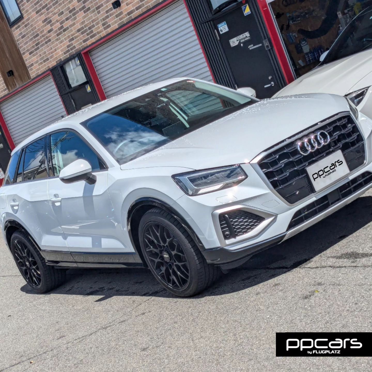 Audi Q2 (GA) x rotiformホイール+H&Rダウンサス